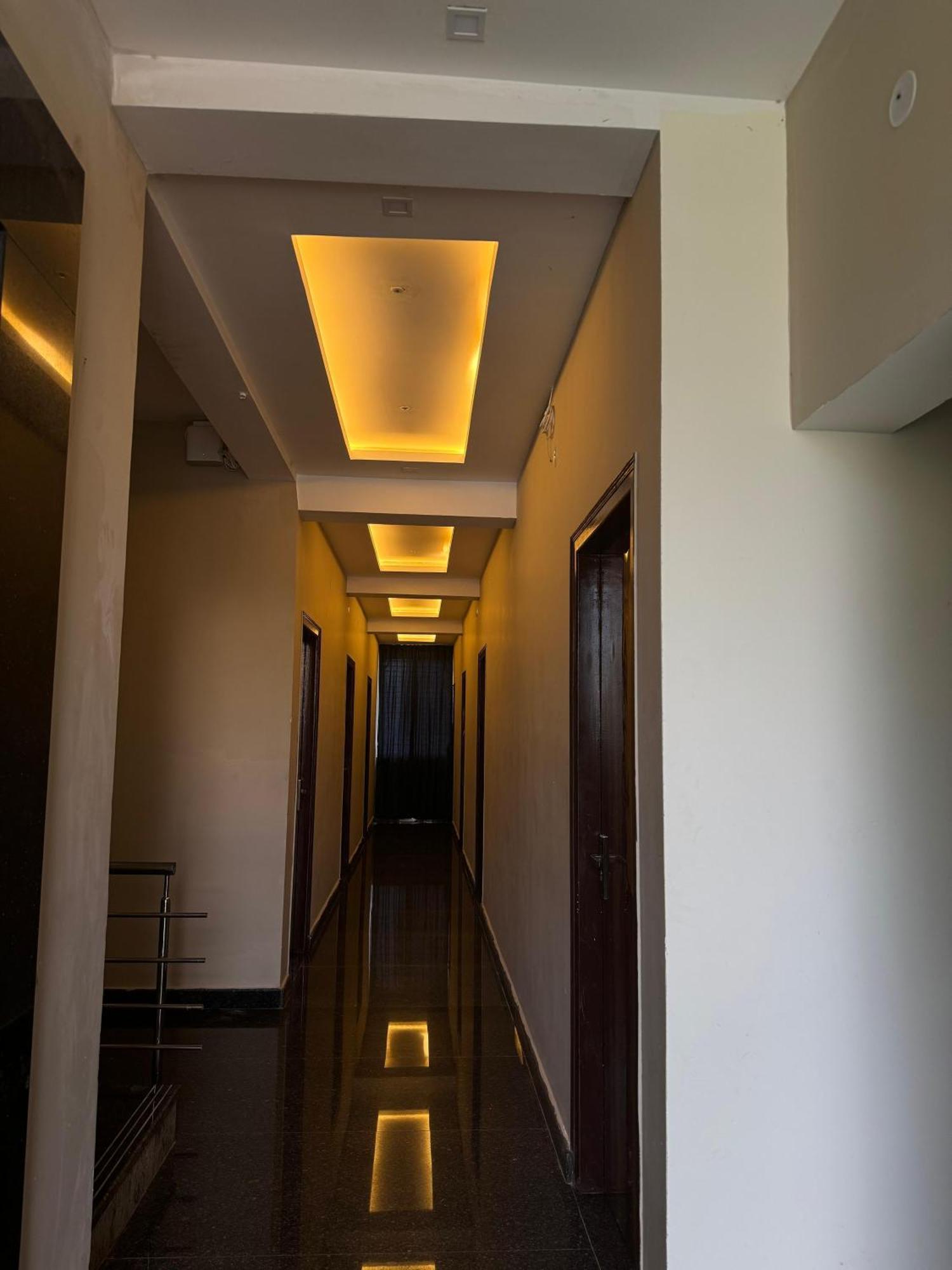 Hoysala Lodge Arasalu Exterior photo